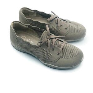 Skechers Womens‎ Sneakers Memory Foam Scalloped Edge Stretch Beige Size 9W